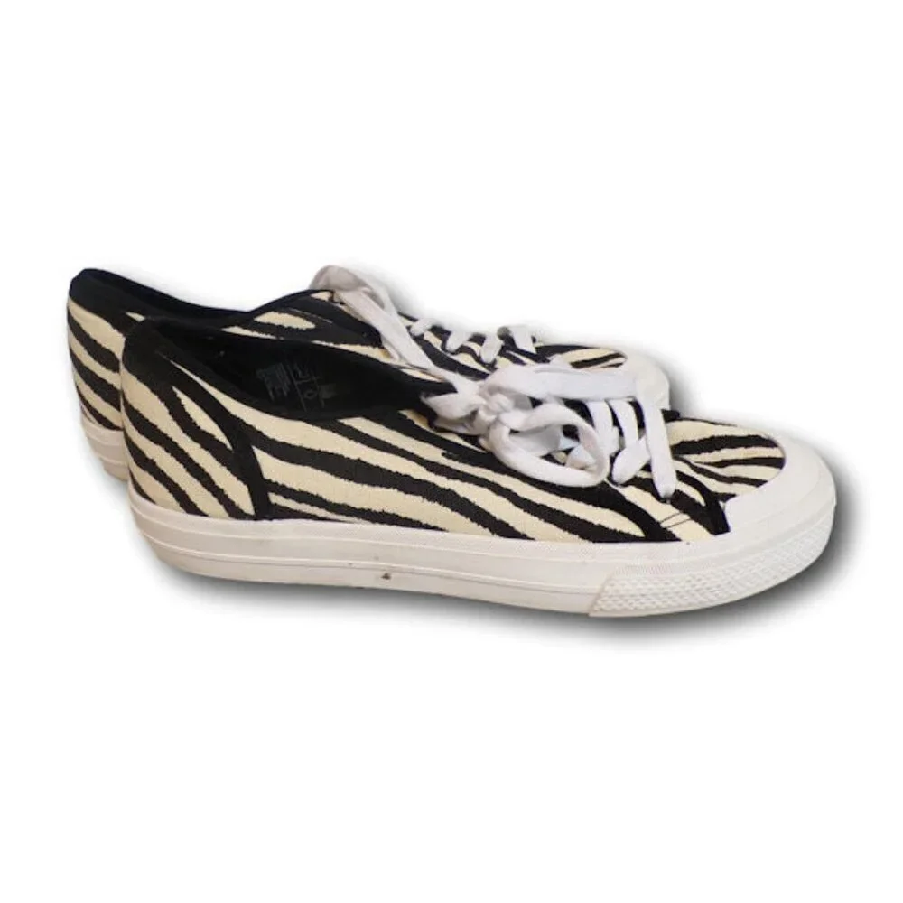 Womens H&M Zebra Print Sneakers Size: 9